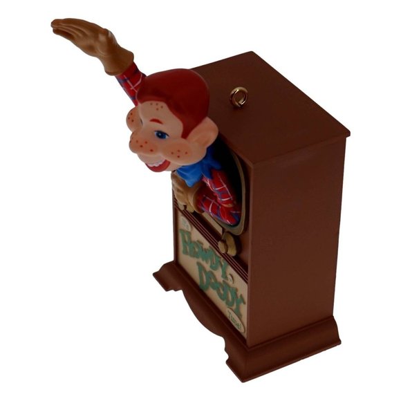 Hallmark Keepsake Ornament Howdy Doody Anniversary Edition - Picture 5 of 10